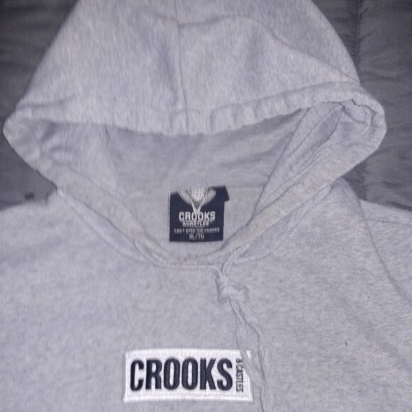 Crooks - Picture 1 of 3